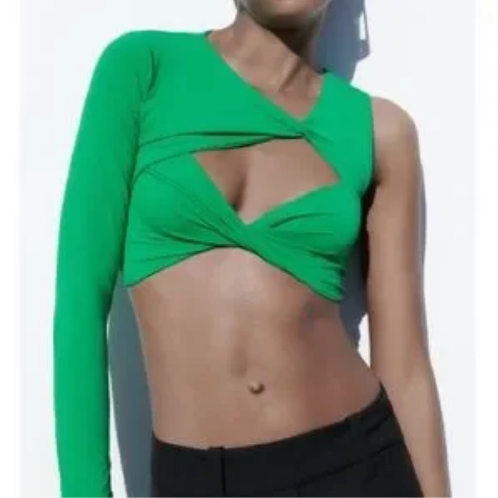 ZARA Green Asymmetrical One-Sleeve Crop Top